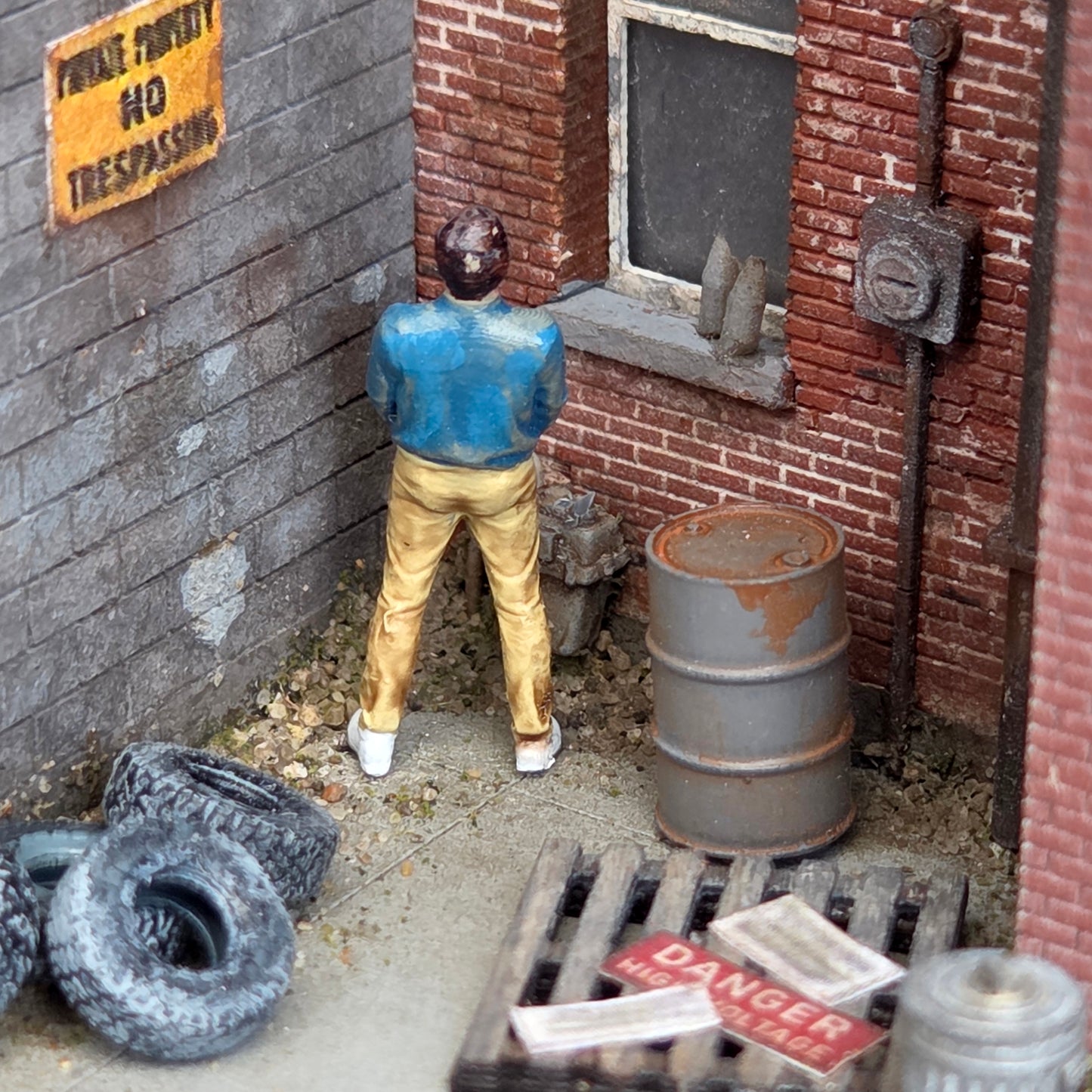 Behind the Buildings 003