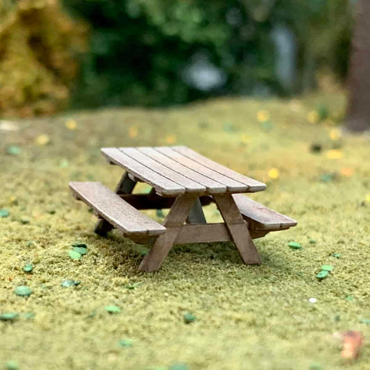 HO scale picnic